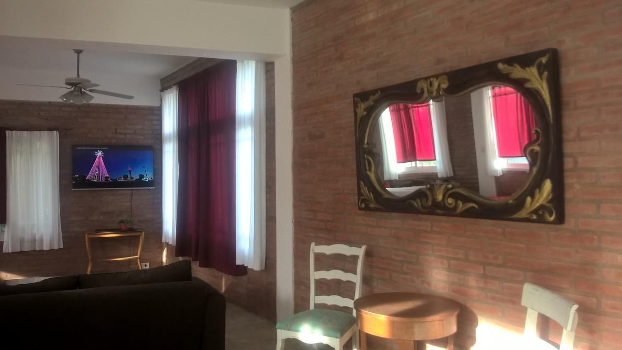 Hosteria Aguas Claras Mina Clavero Buitenkant foto