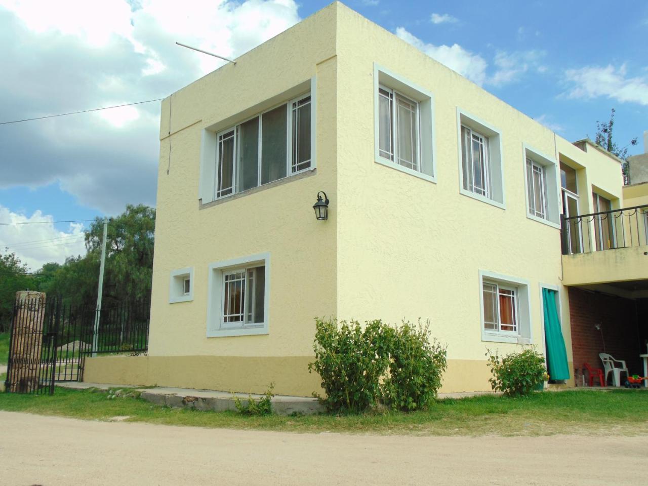 Hosteria Aguas Claras Mina Clavero Buitenkant foto